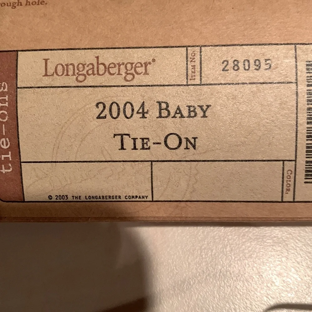Longaberger 2004 Baby Tie-On. NIB
